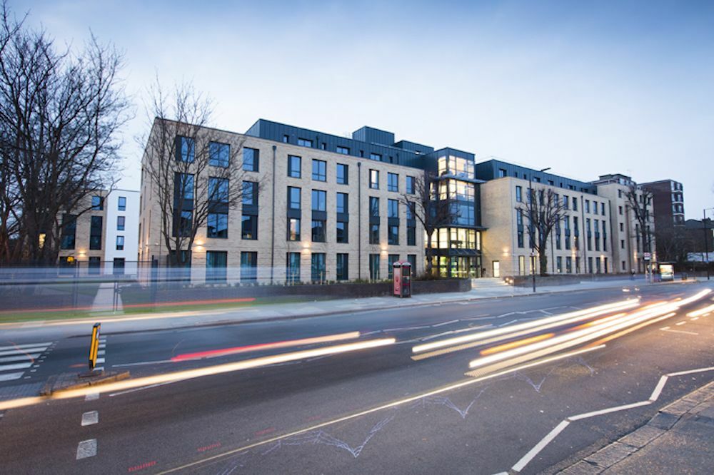Hotel Consort Village London