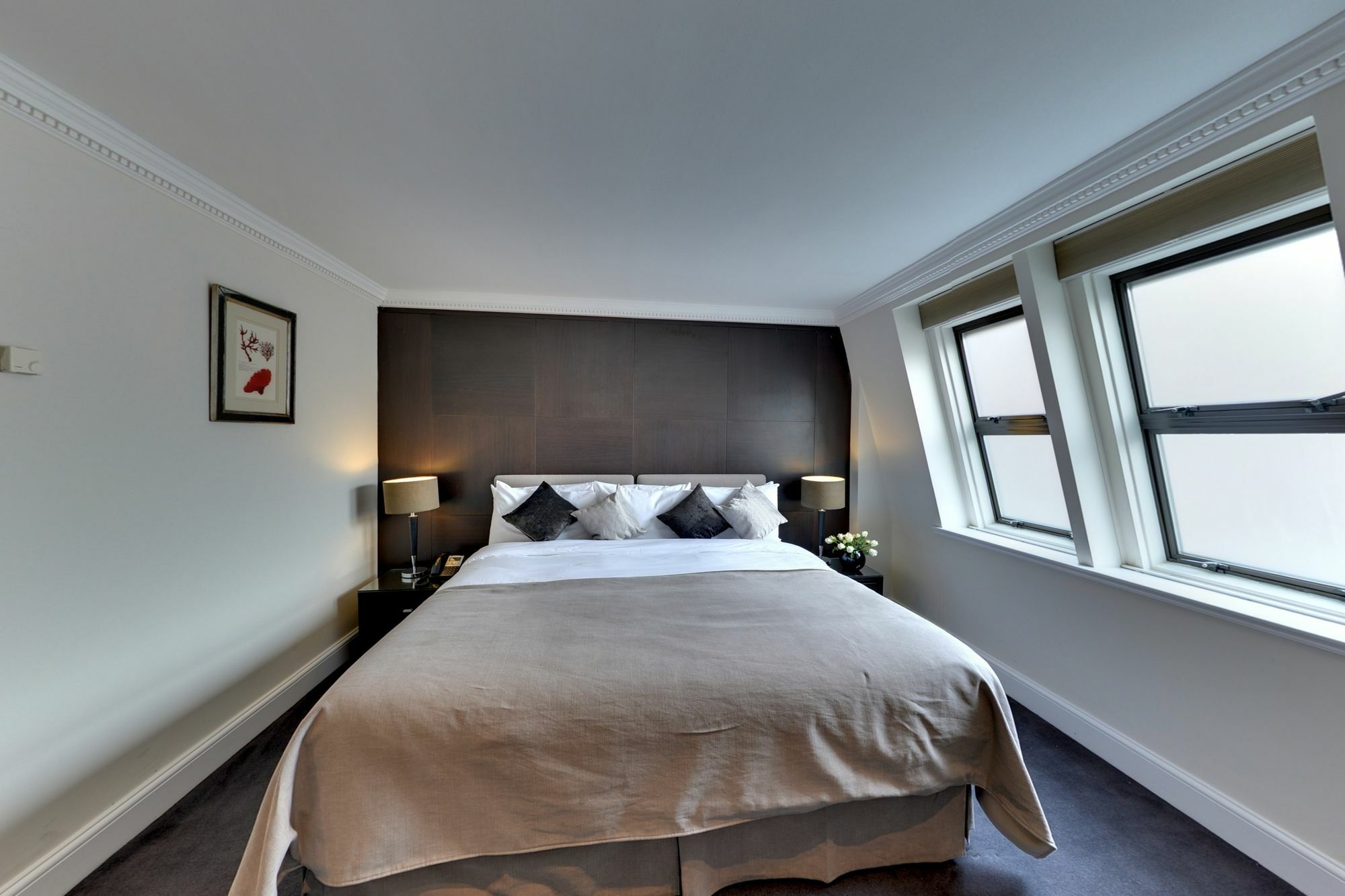Mayfair House 5*