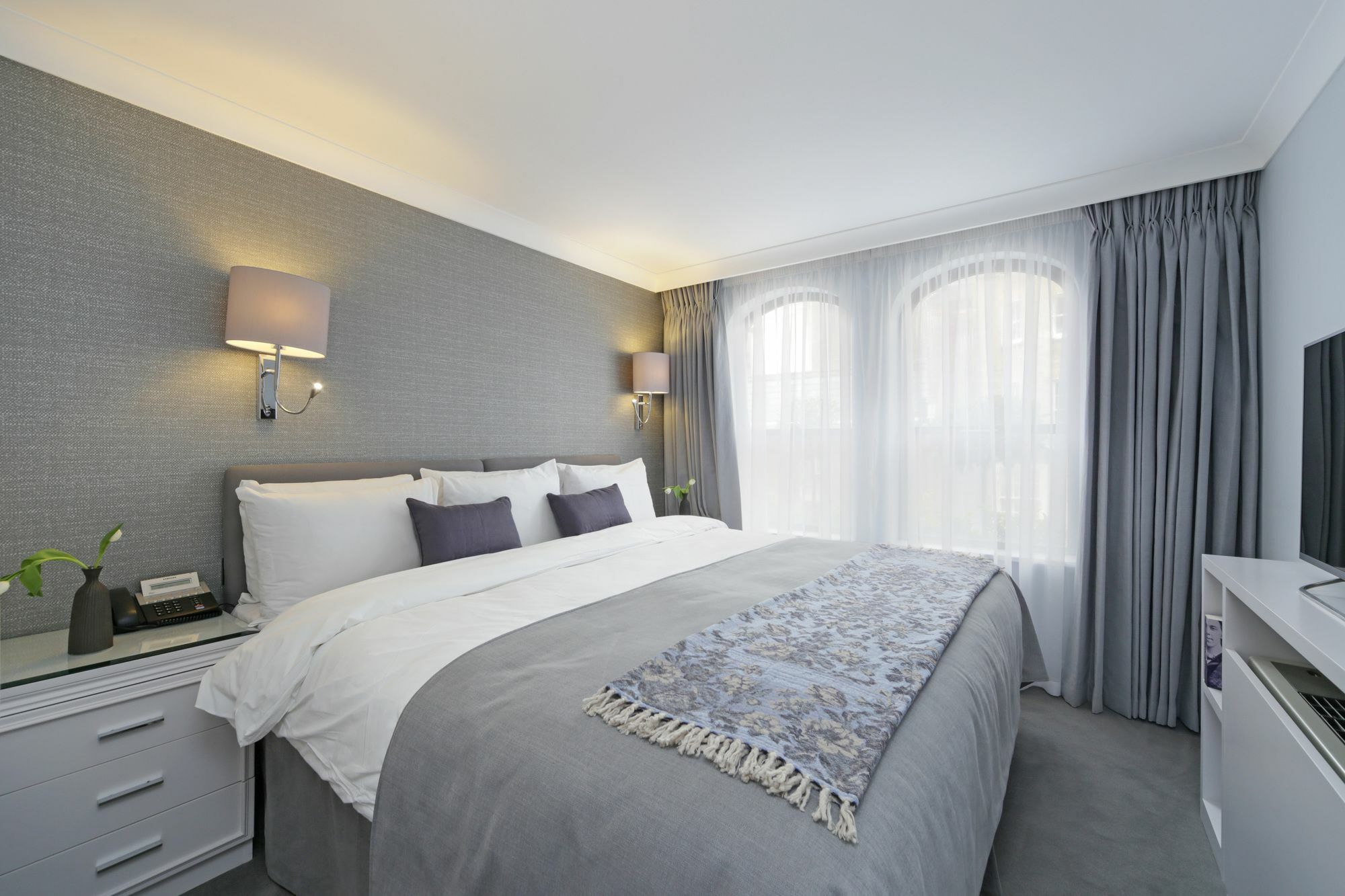Aparthotel Mayfair House 5*