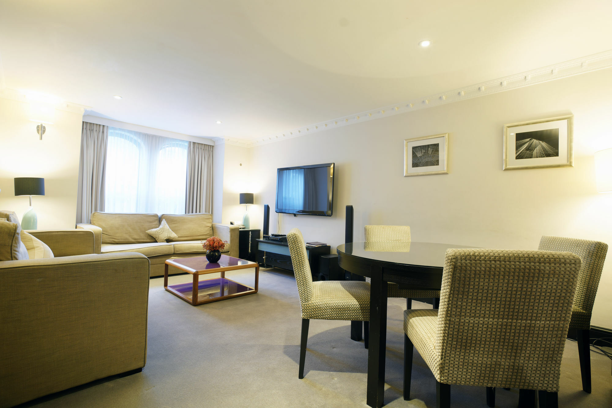 Mayfair House Aparthotel 5*