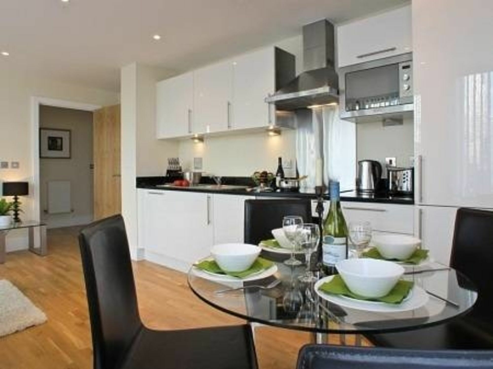 Apartment Lanterns Way At Canary Wharf By Mysquare