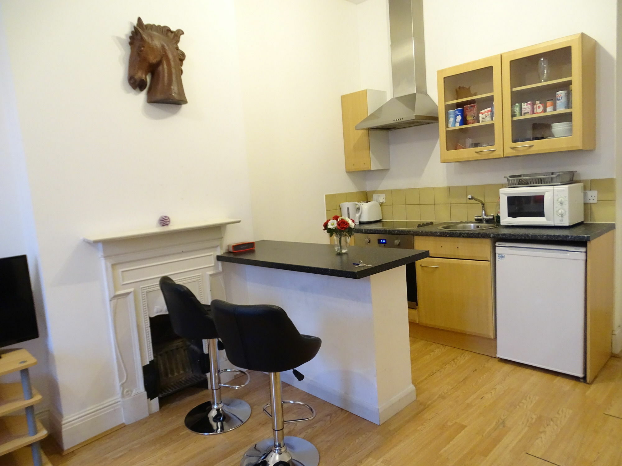 Dani Hampstead Studio Apartment London