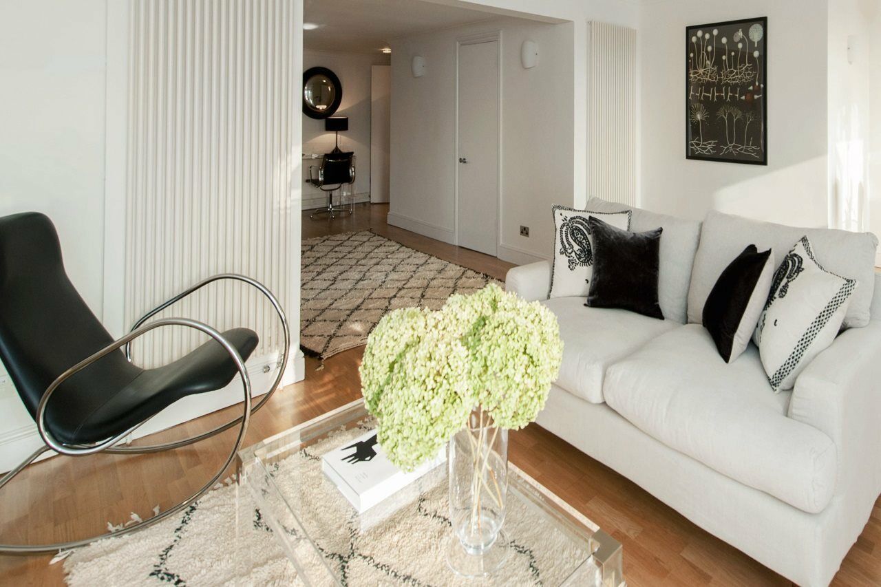 Europa House Aparthotel London
