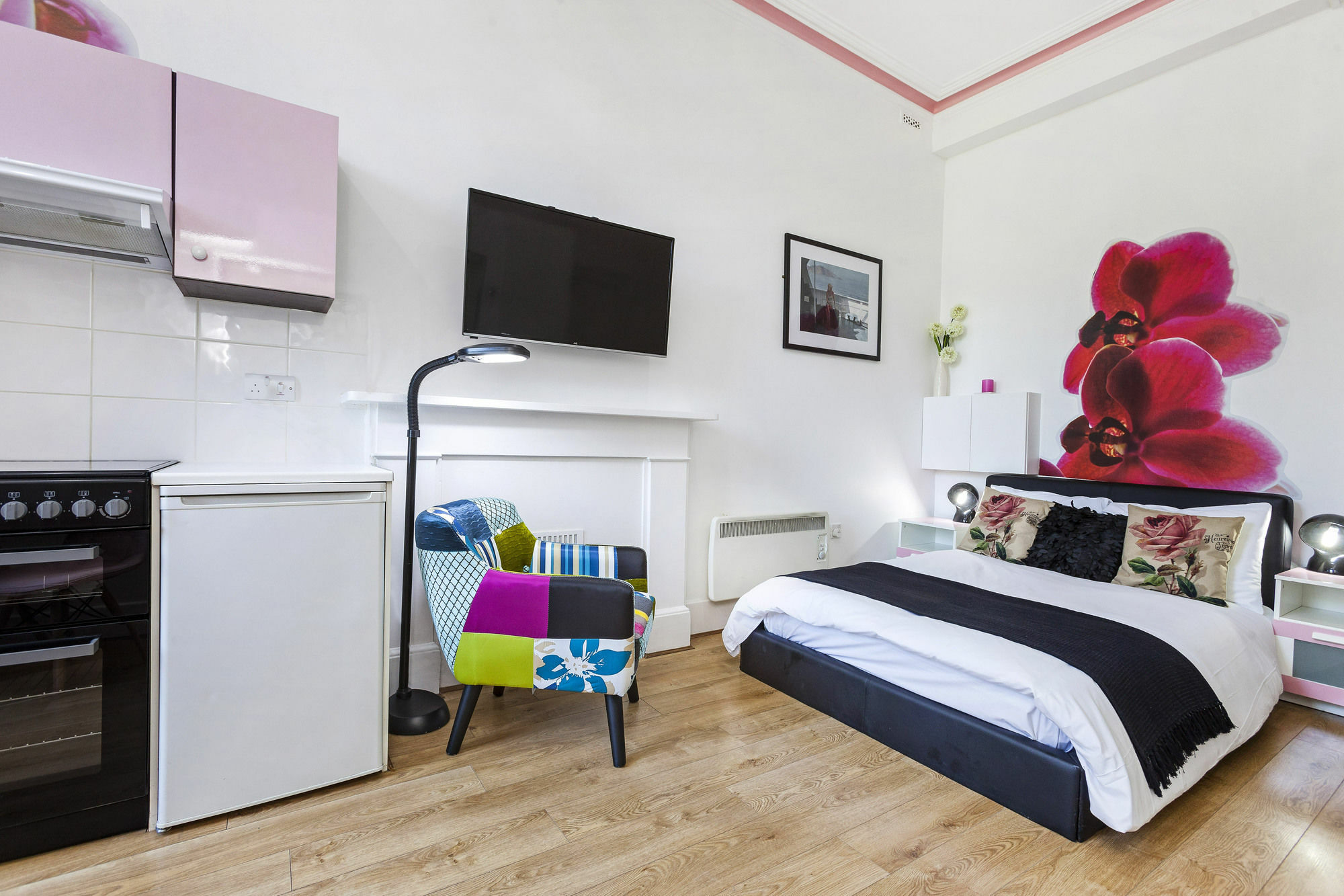 The Dome Notting Hill Apartment