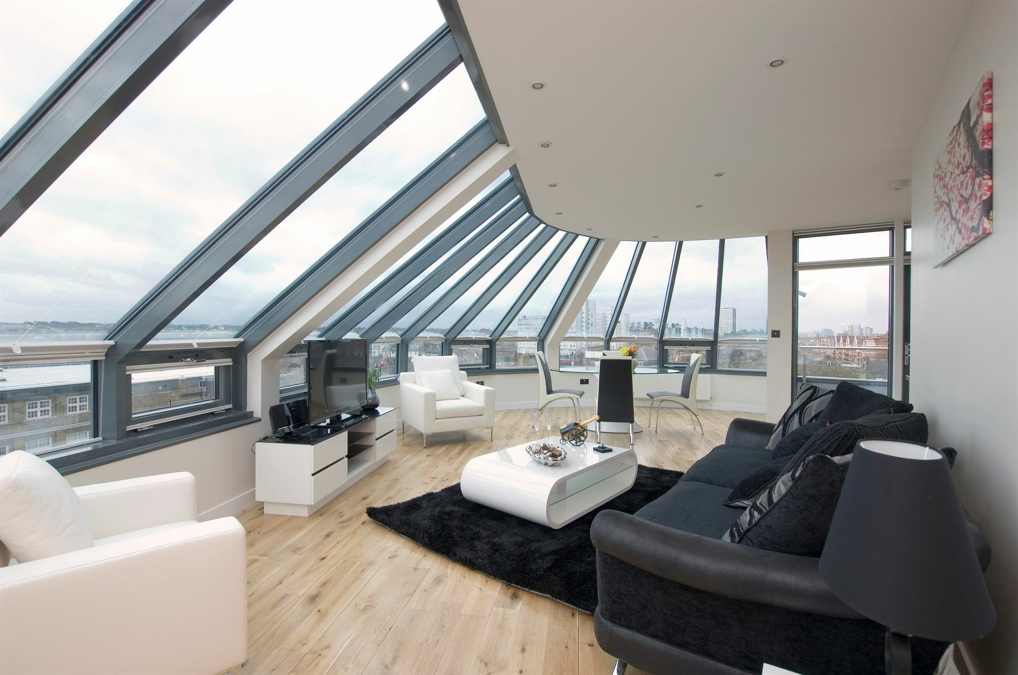Lr - Battersea Park Apartment