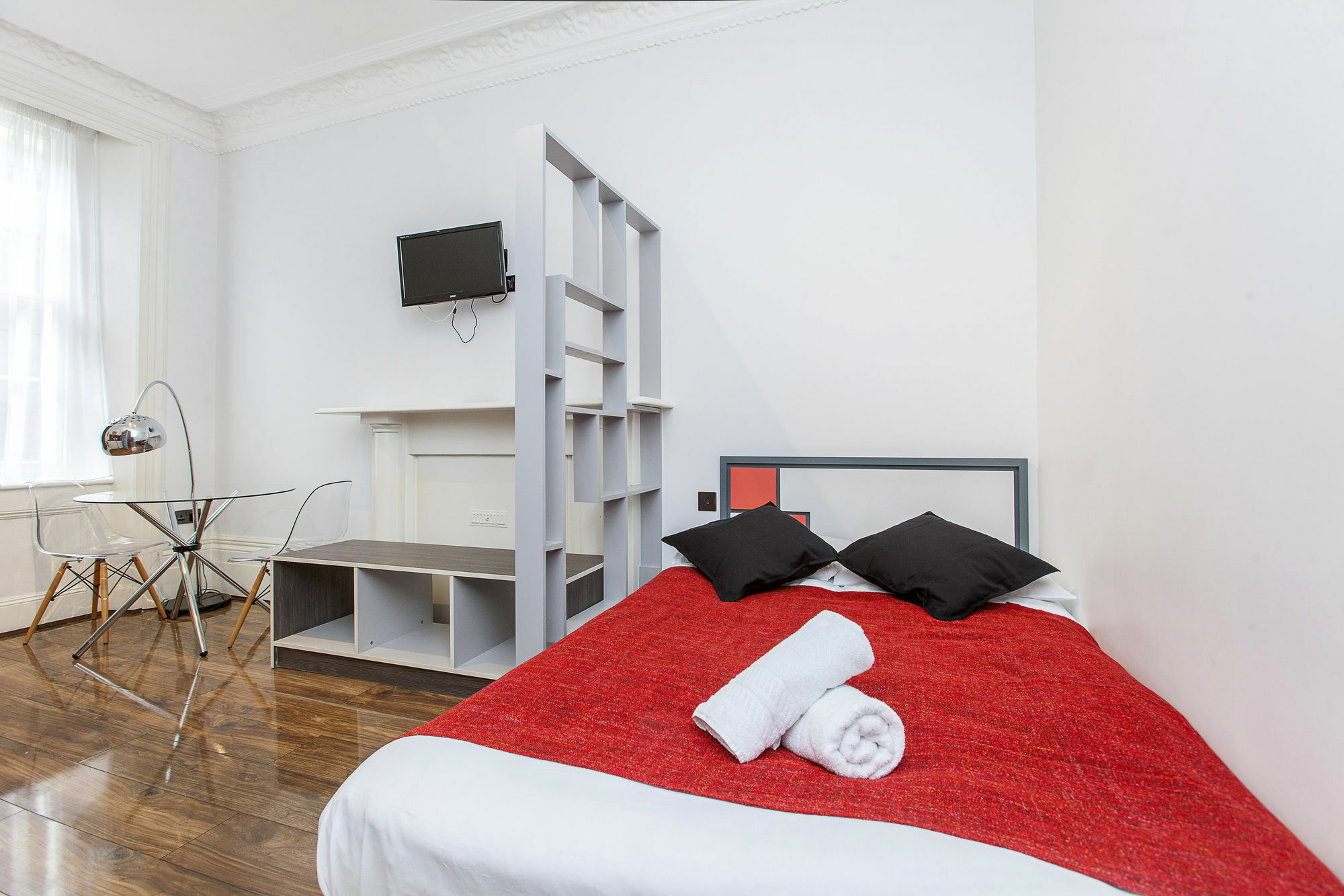 The Dome Notting Hill Apartment *