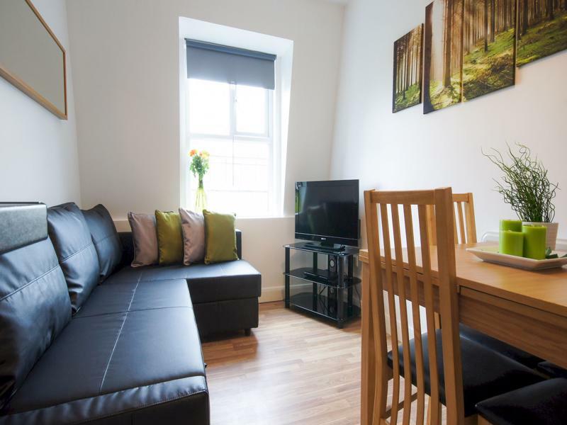 Arsenal Apartment