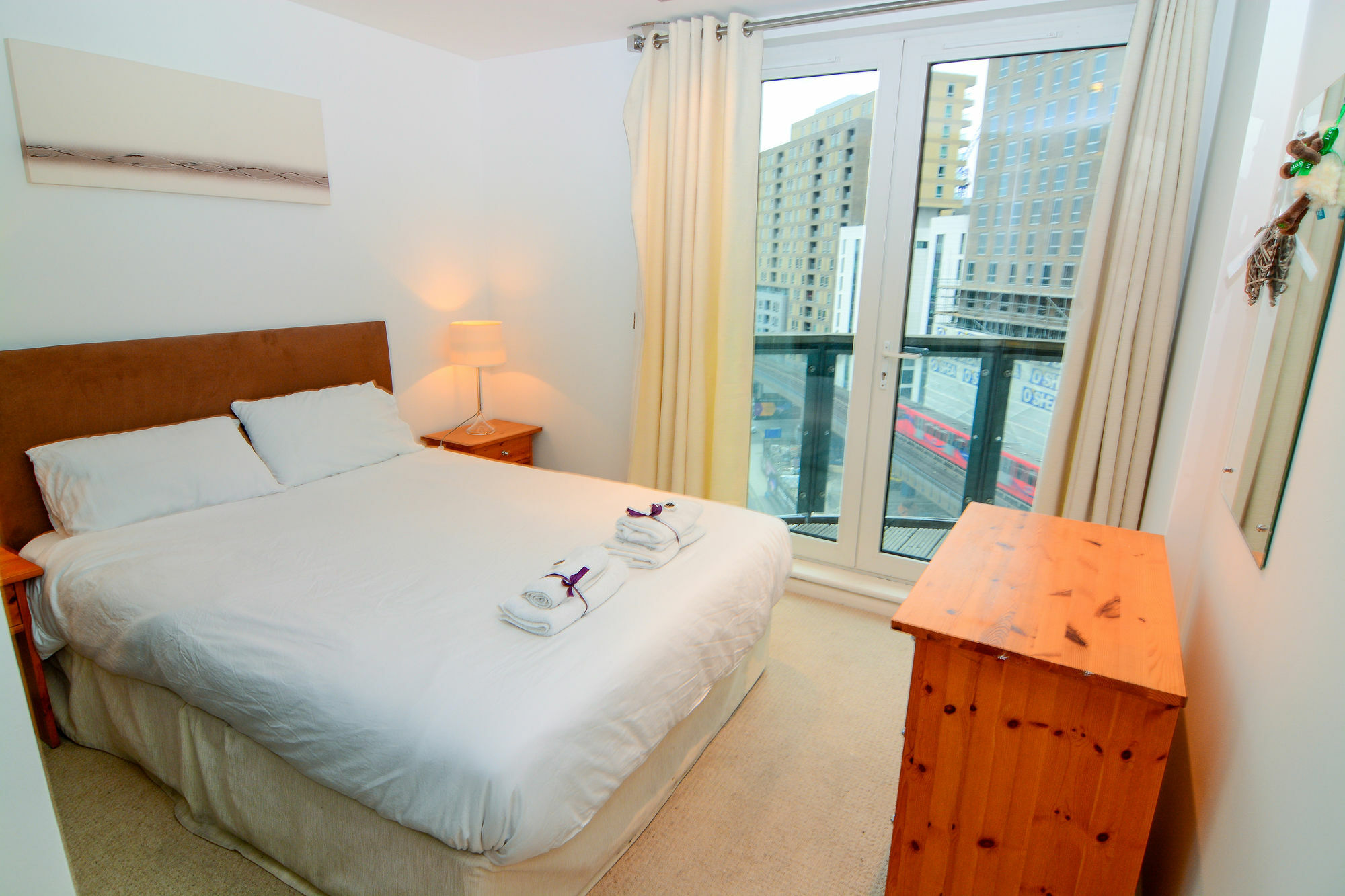 Wharf Tower Apartment *