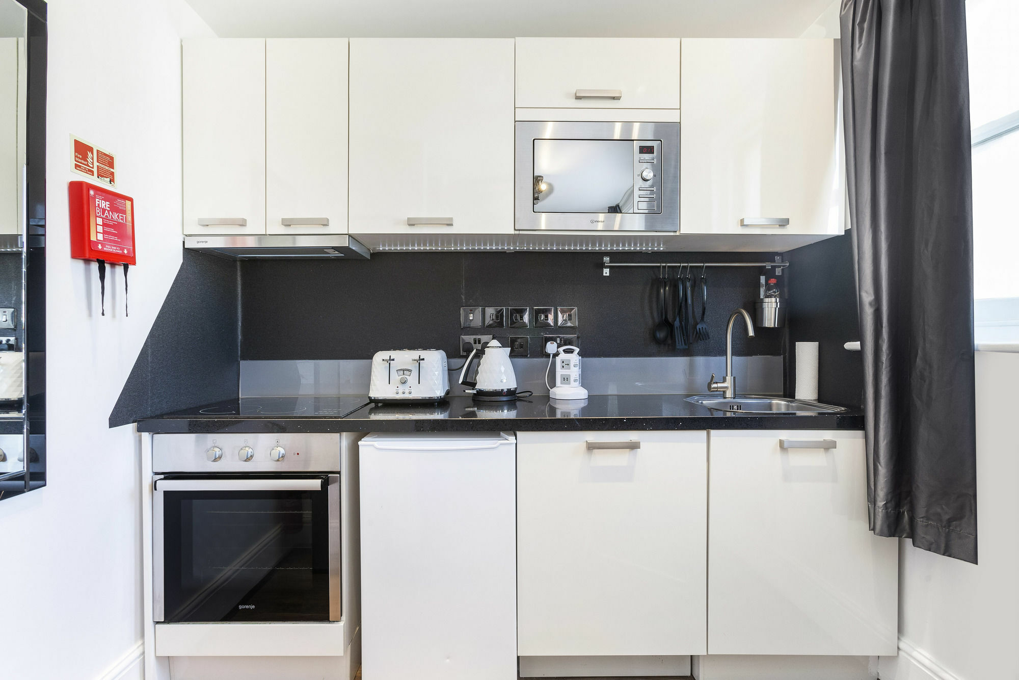 The Dome Notting Hill Apartment *