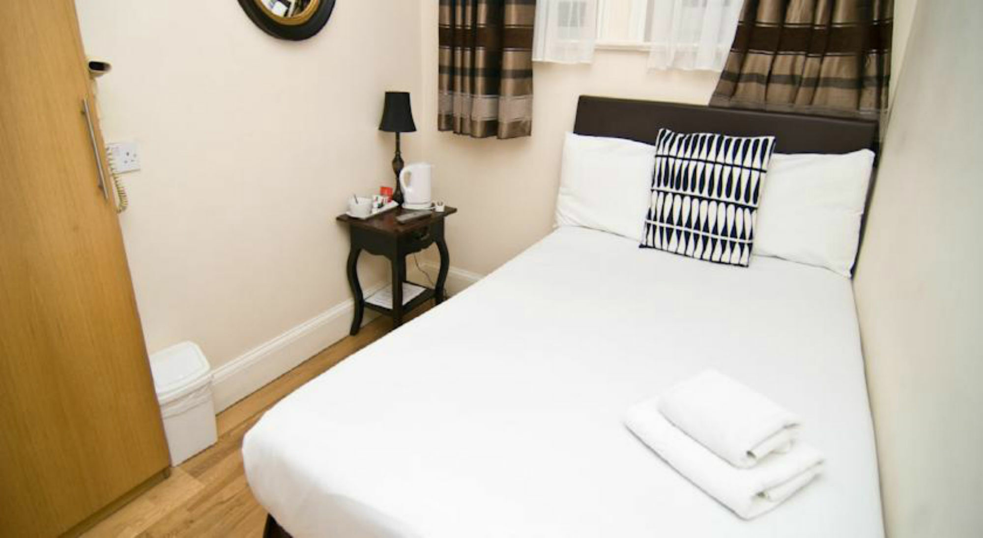 The Windmill 3* London