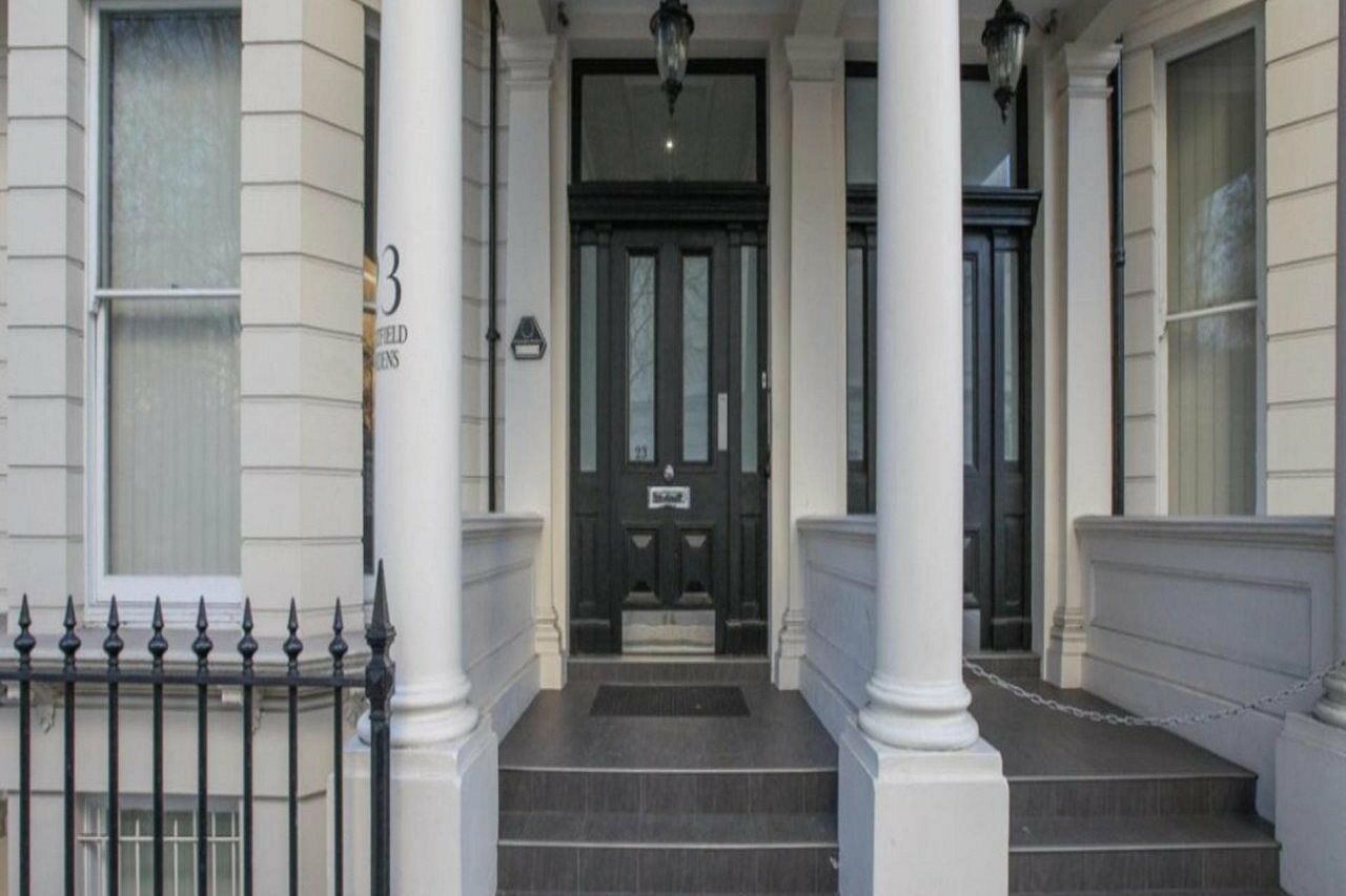 Courtfield * London