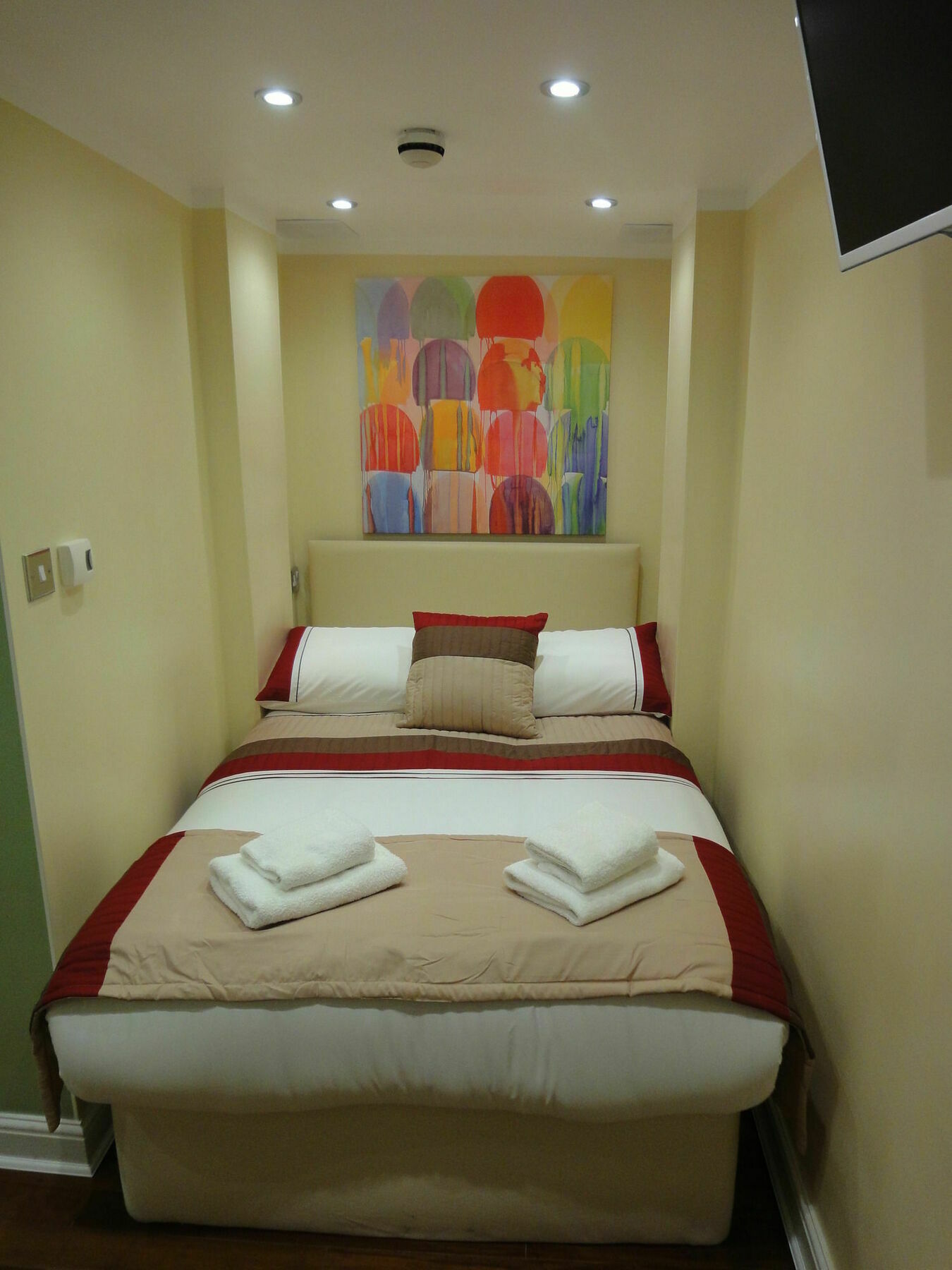 Apartment Dylan Earls Court London