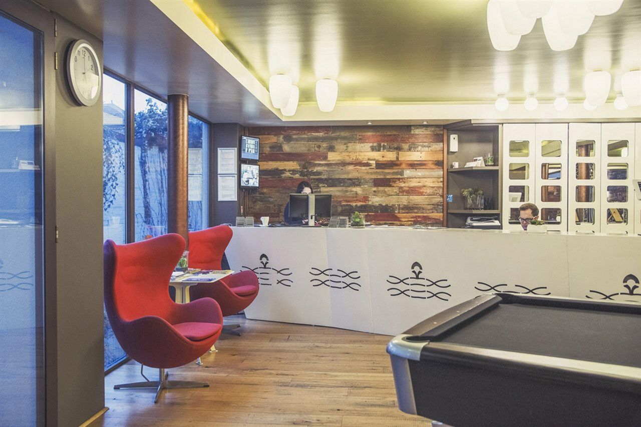 The Club @ Willesden Hostel London