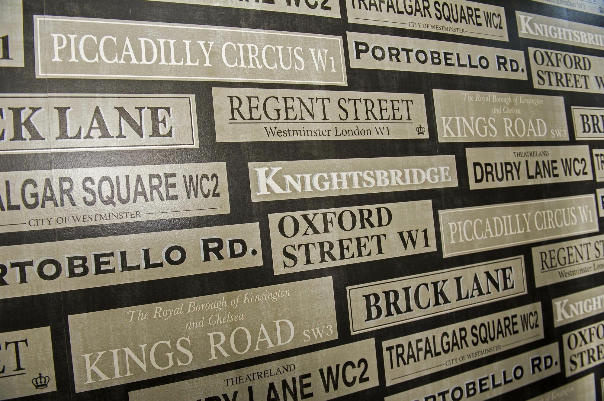 Monopoly Accommodations * London