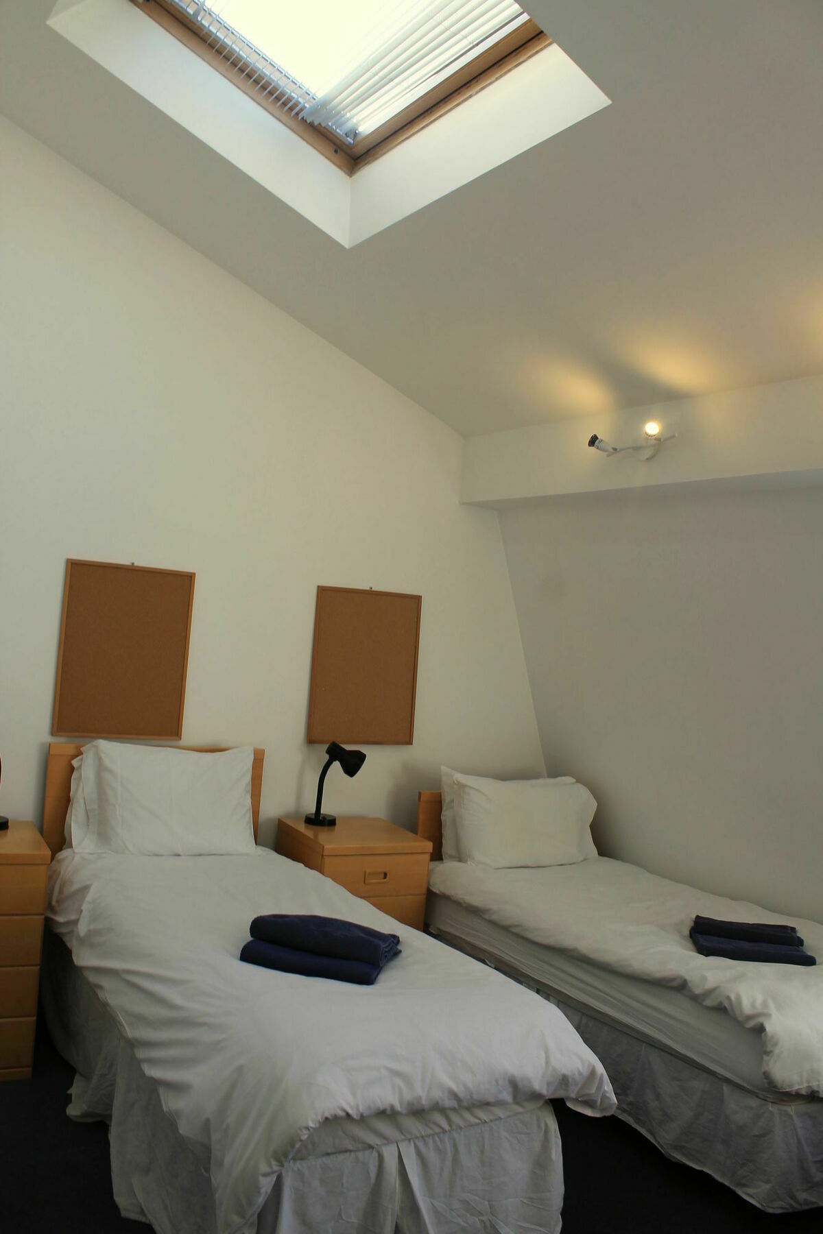 Acorn Of - Crawford House Apartment London