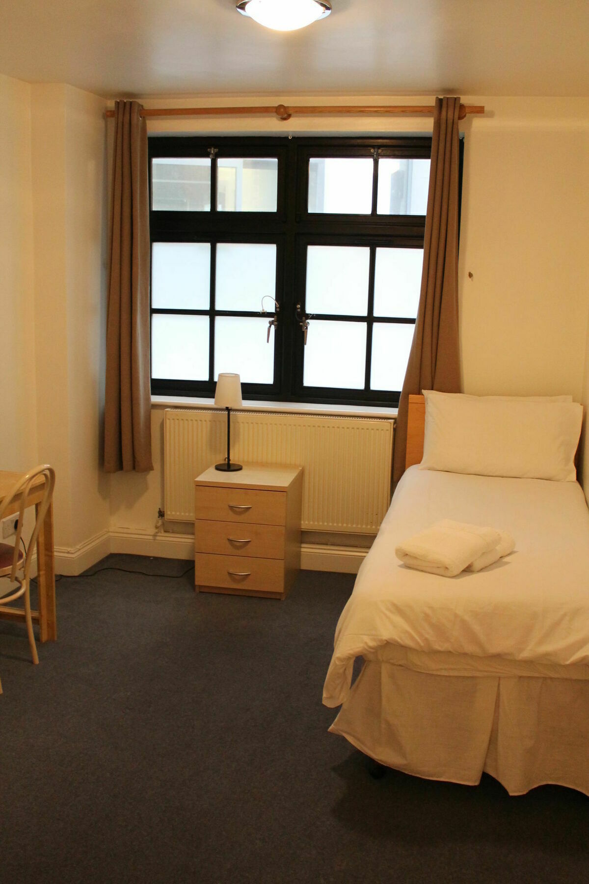 Apartment Acorn Of - Crawford House