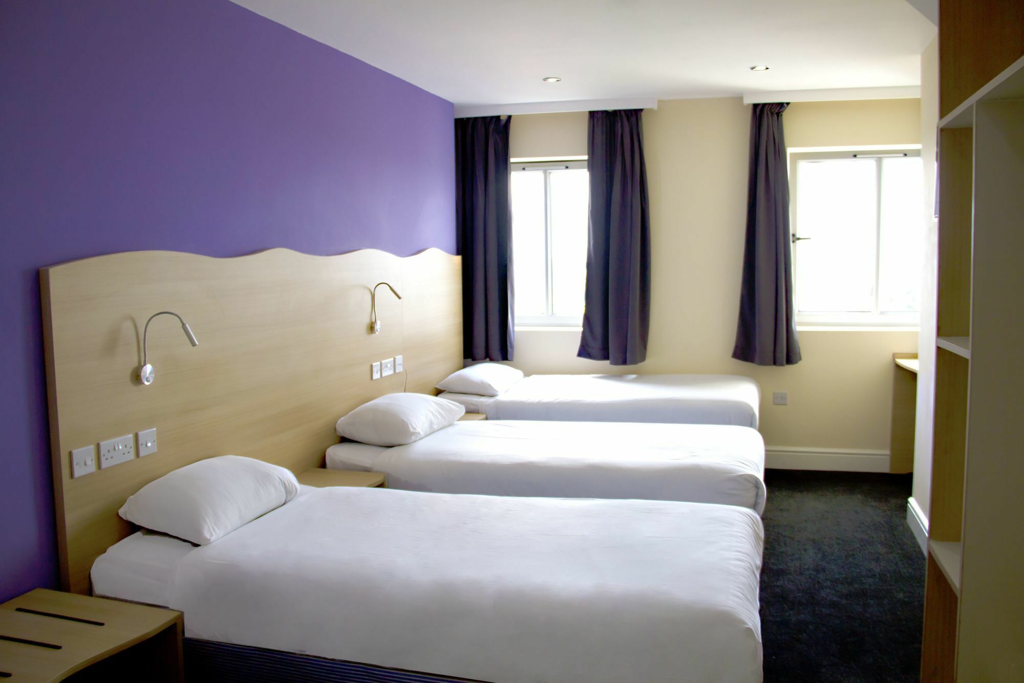 Western Queens Crystal Palace 3* Londen