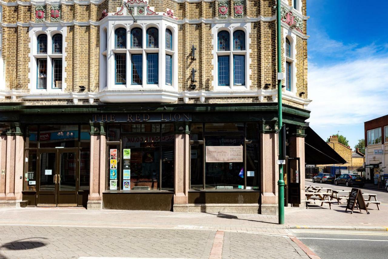 Bed & Breakfast Red Lion 3*