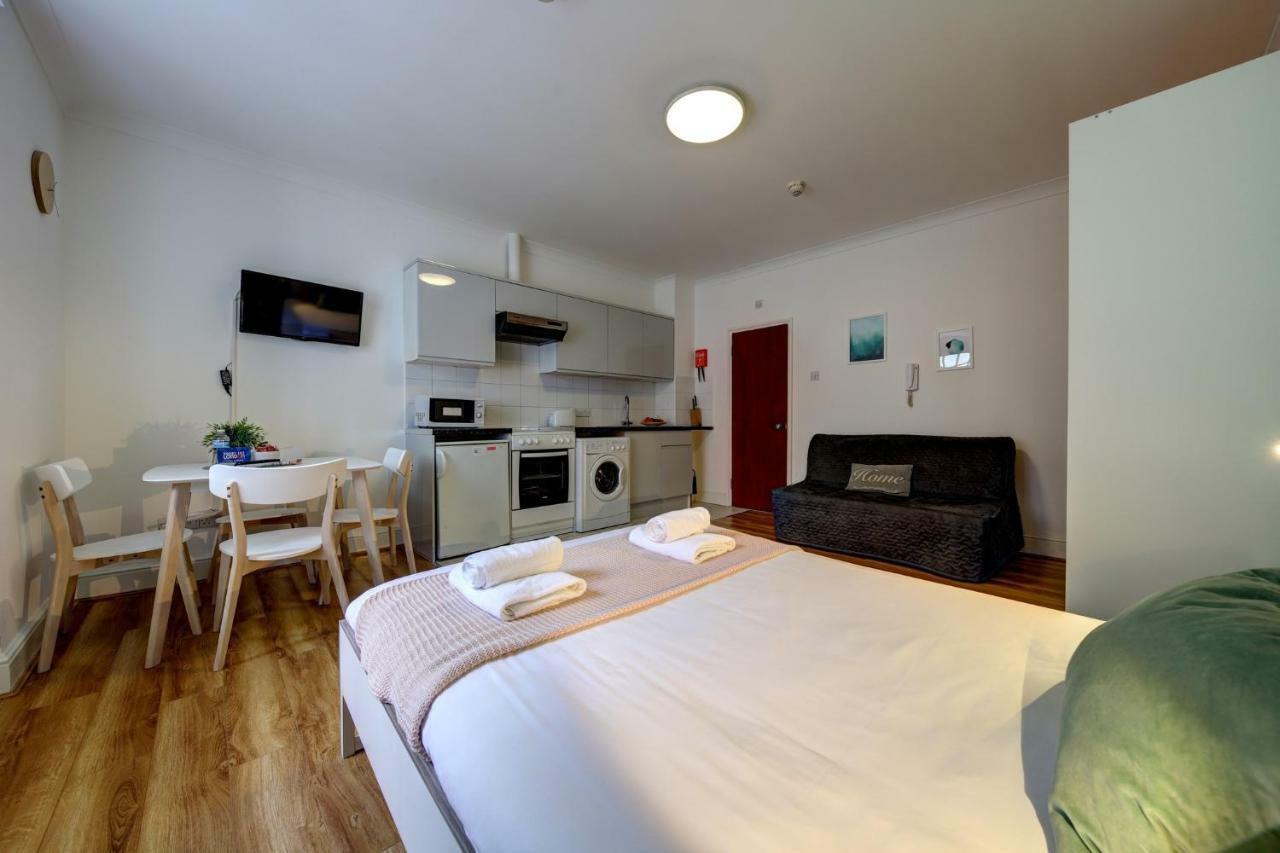 Apartment Bayswater Apartments