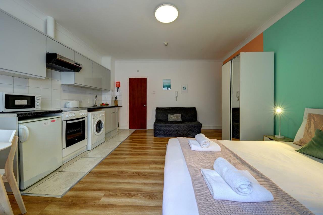 Bayswater Apartments Apartment