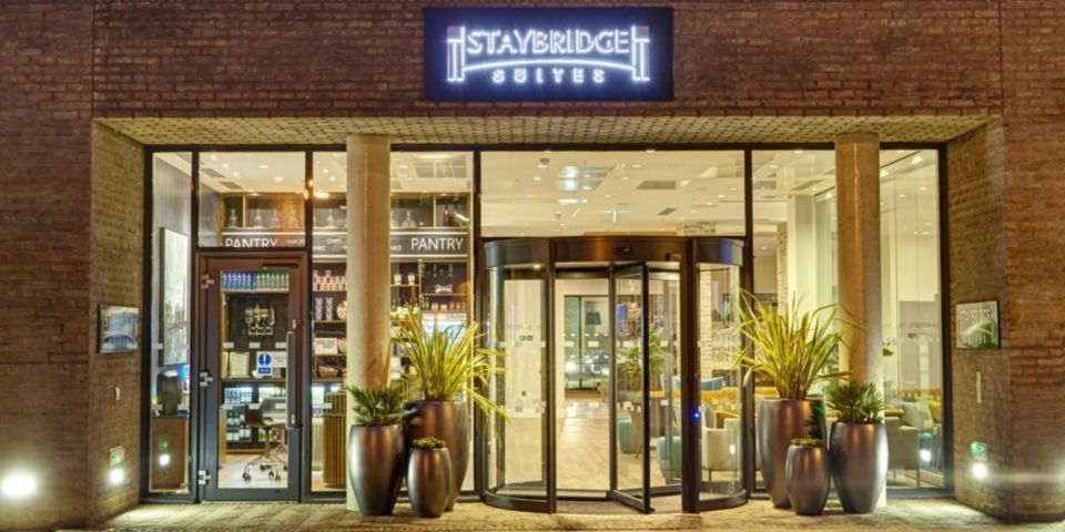 Staybridge London-vauxhall By Ihg Hotell London