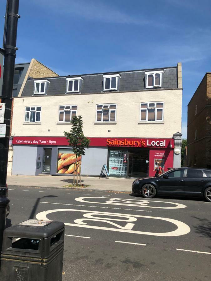 Western Northfields Ealing London