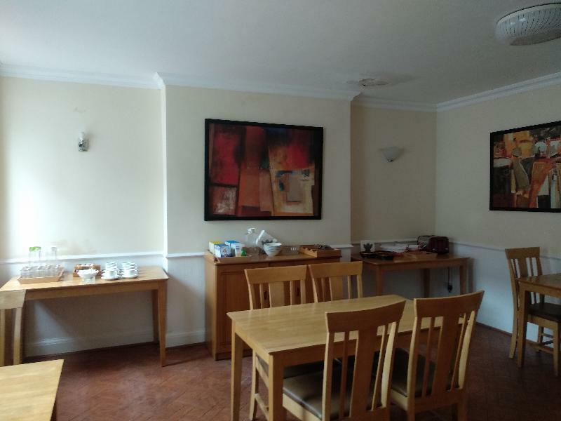 Hotel Oyo 24 Sussex, Paddington Londres