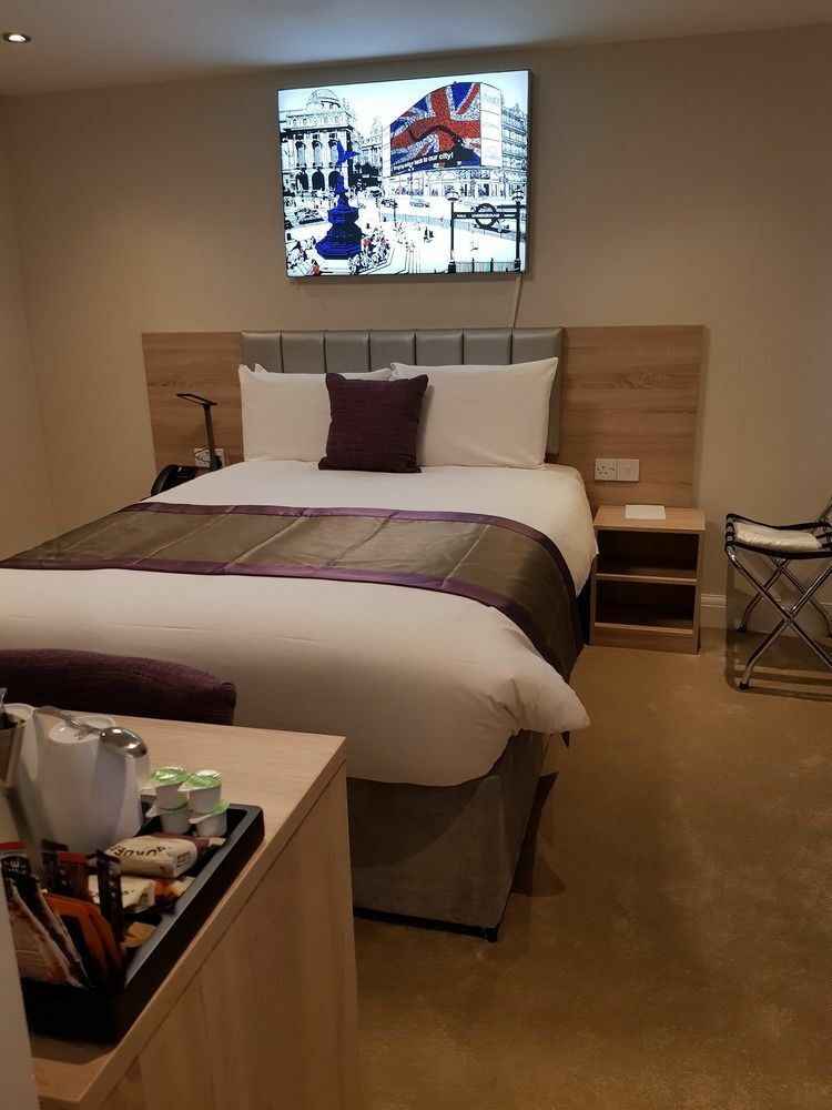 Oyo Townhouse 30 Sussex Hotel, Paddington London