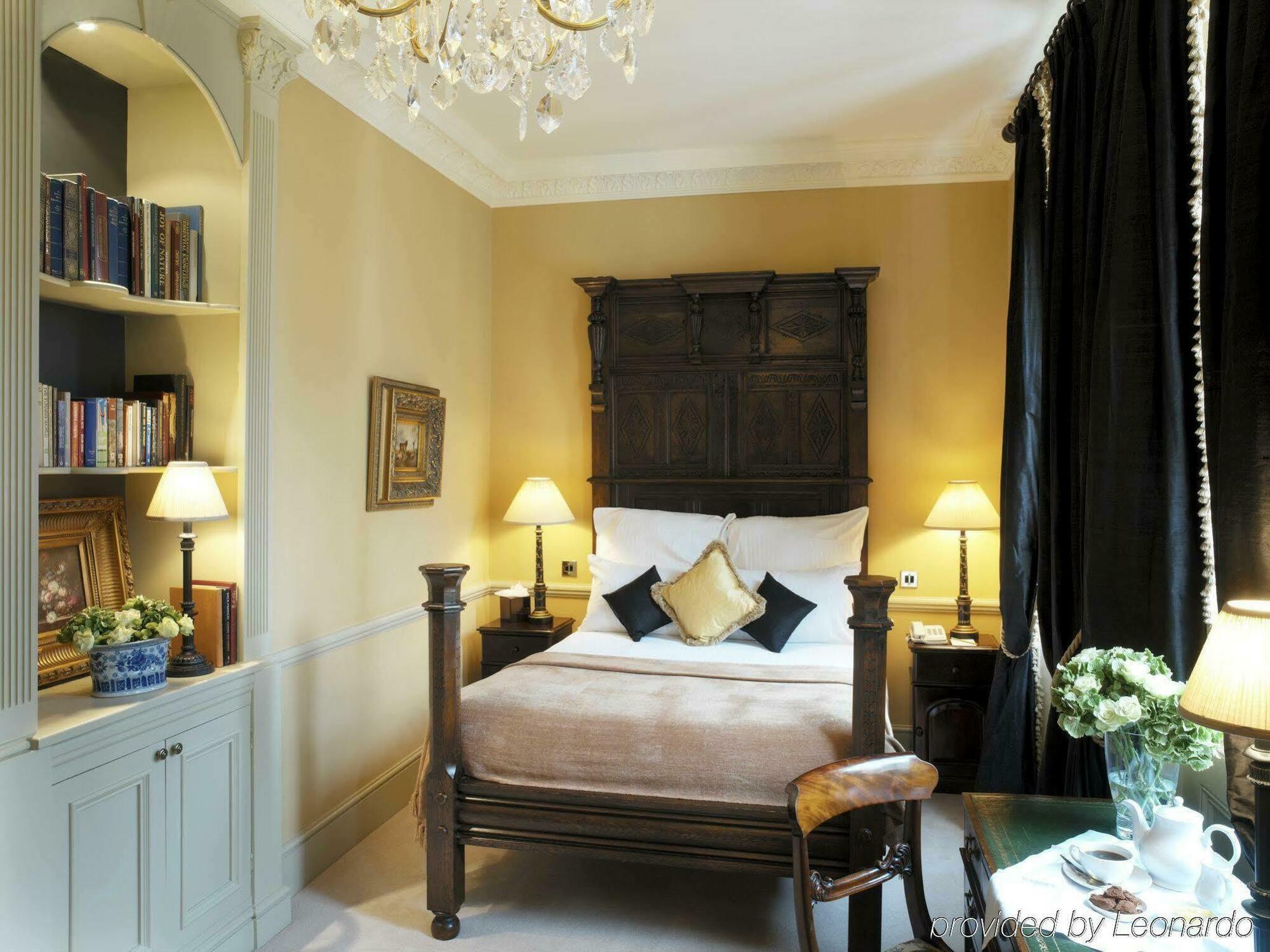 Hotel The Gore - Starhotels Collezione London
