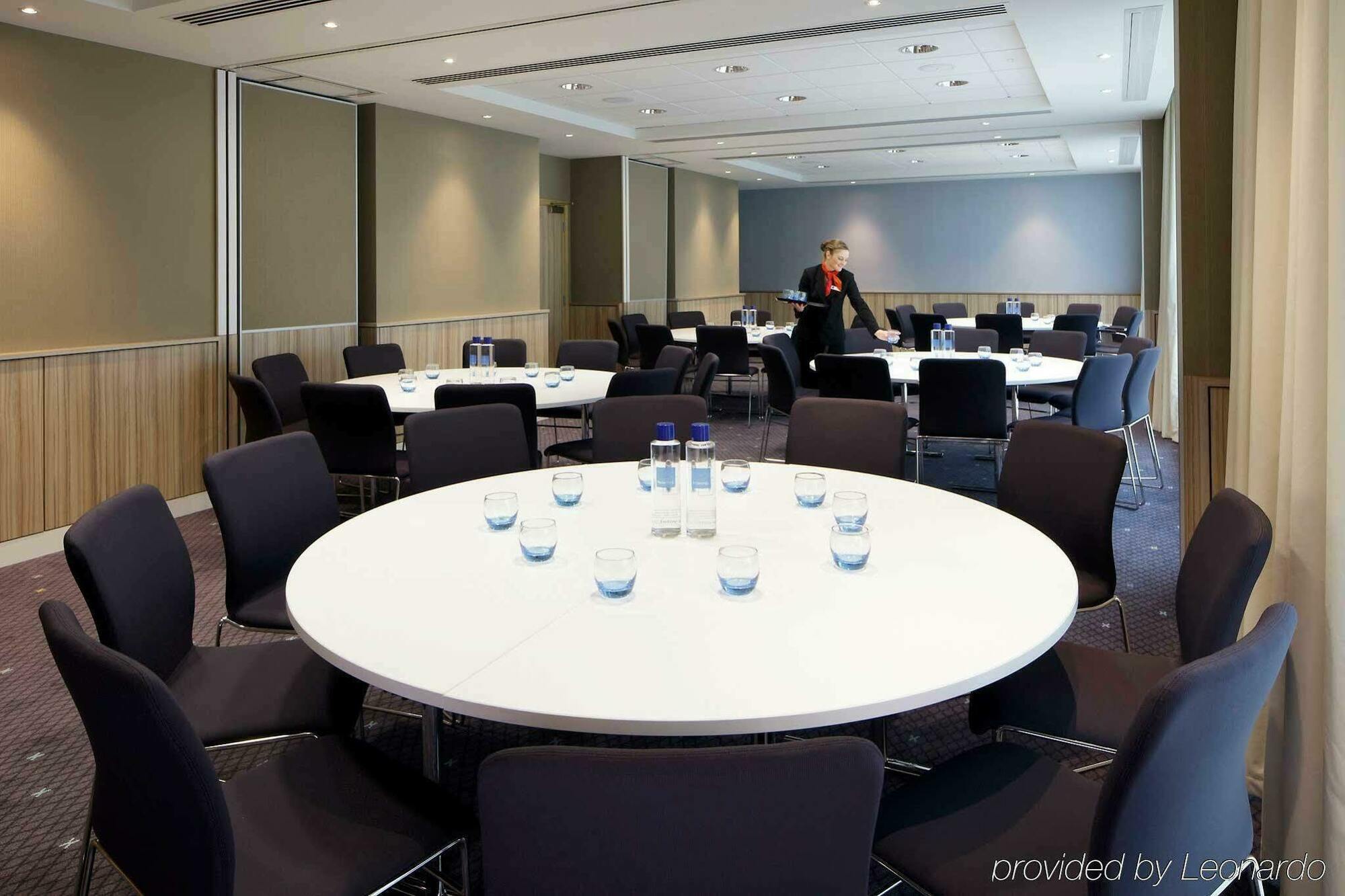 Novotel Blackfriars Hotell 4*