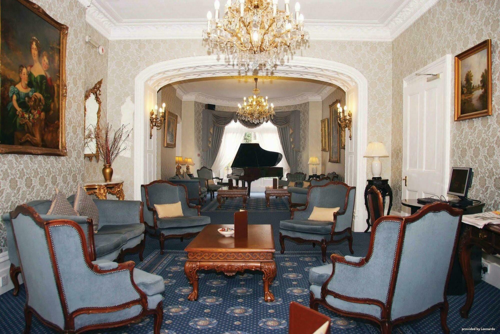 Western Swiss Hotel 3*