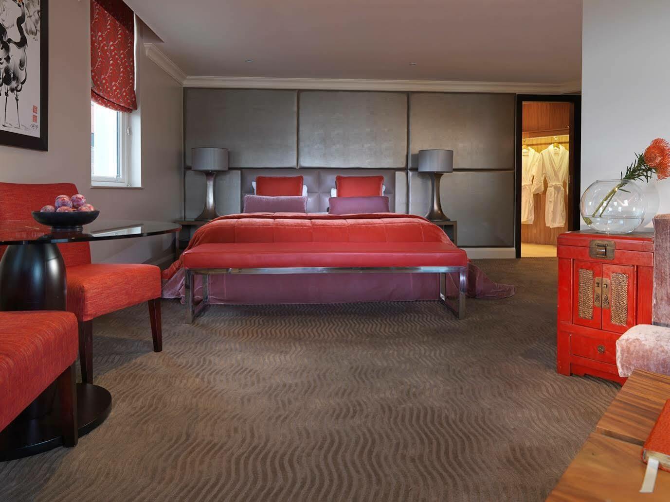 Radisson Blu Edwardian Mercer Street Hotel, 5* Londen