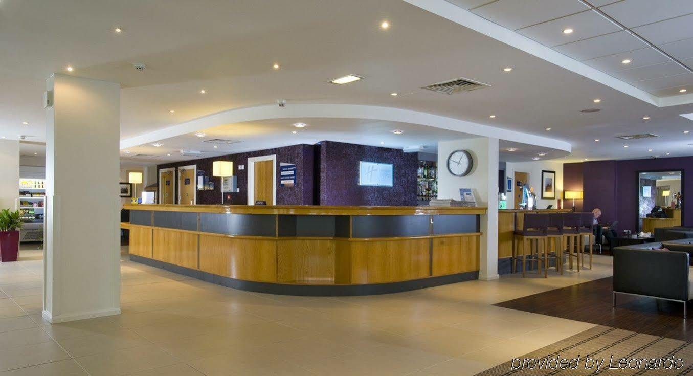 Express London-hammersmith By Ihg Hotel 3*