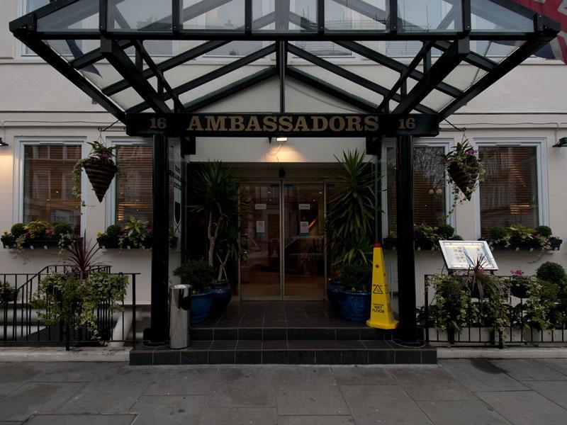 Ambassadors Hotel 3*