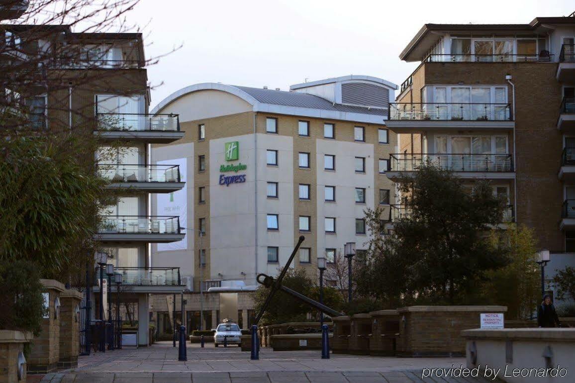 Holiday Express - Wandsworth By Ihg London