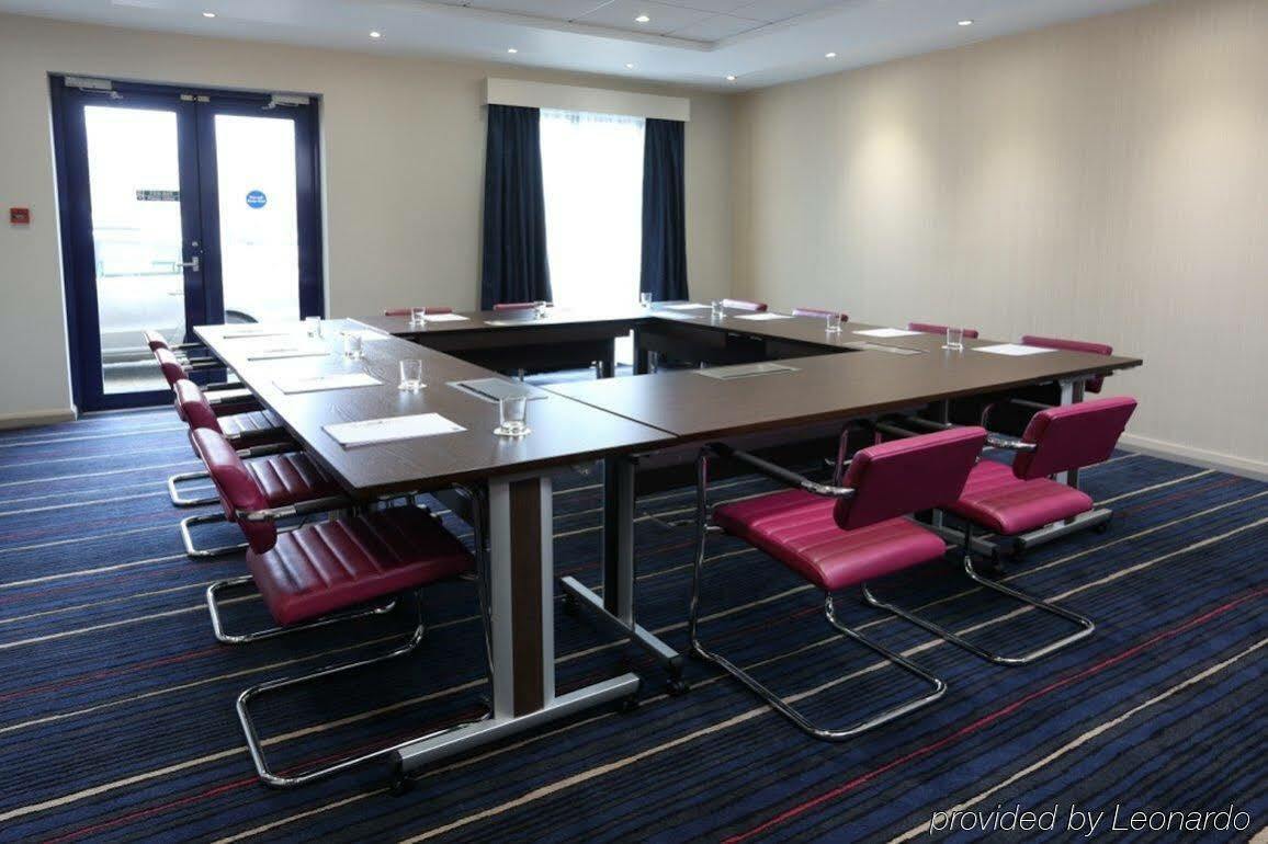 Hotel Holiday Express - Wandsworth By Ihg 3*