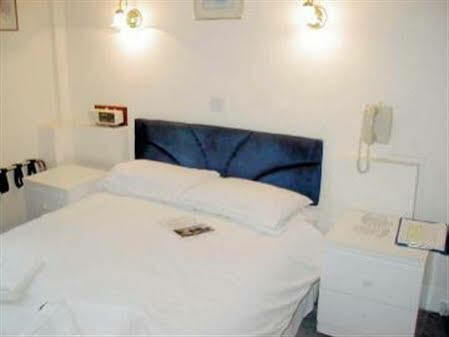 The Pilgrm Hotell