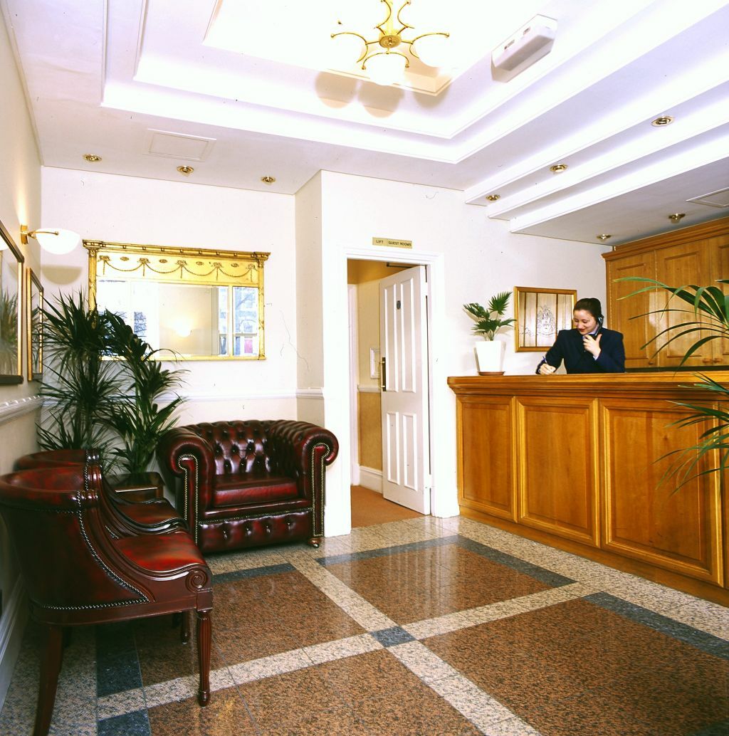 The Gresham 3*