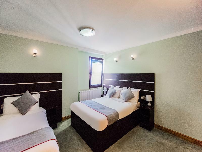 Epsilon Hotel 3*