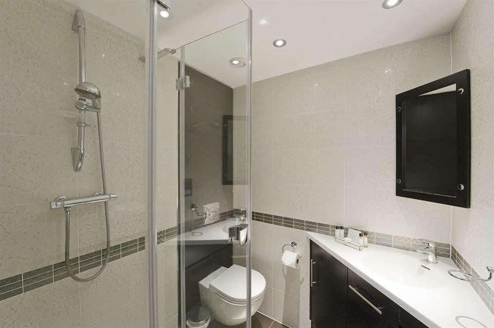 2 Devonshire Apartment London