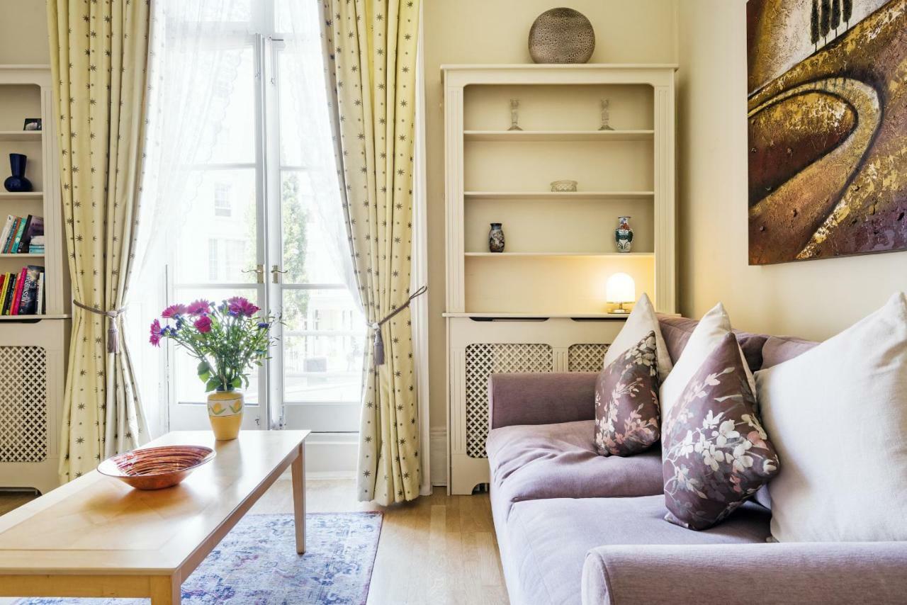 Apartment Charming Victoria Close To Buckingham Palace By Underthedoormat *
