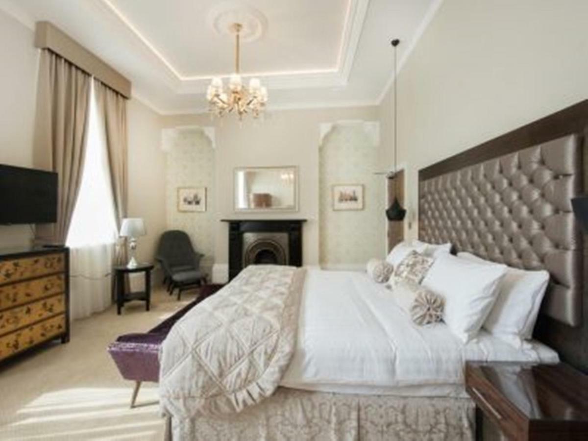Hotel The Lansbury Heritage A Sunday - Canary Wharf London