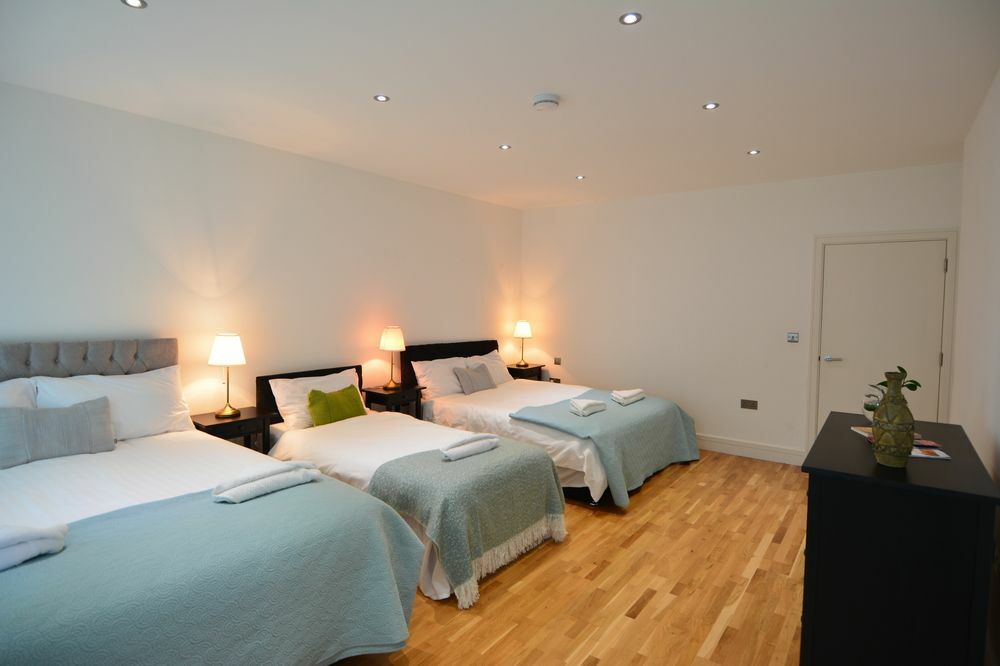 Kew Bridge Penthouse