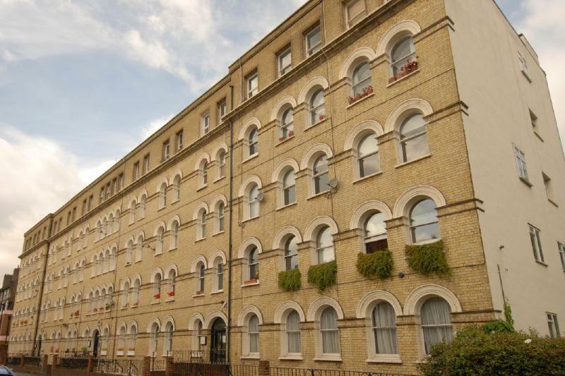 Apartment Friendly Flat Near Bridge *