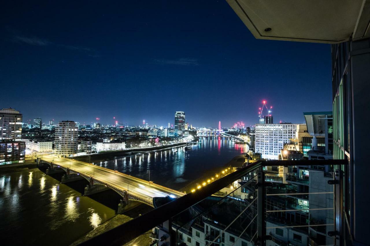 River View * London