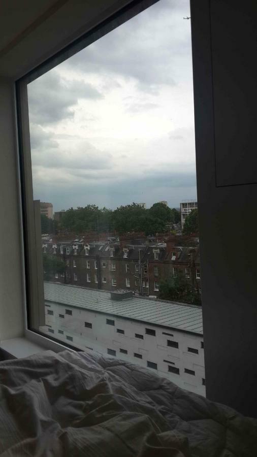 375 Kensington High St * London