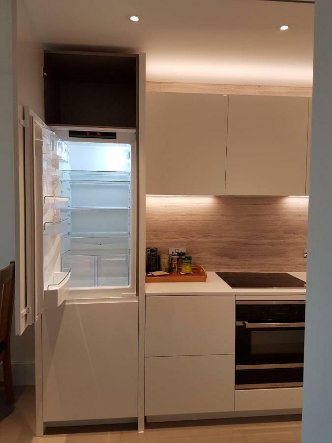 Apartment 375 Kensington High St