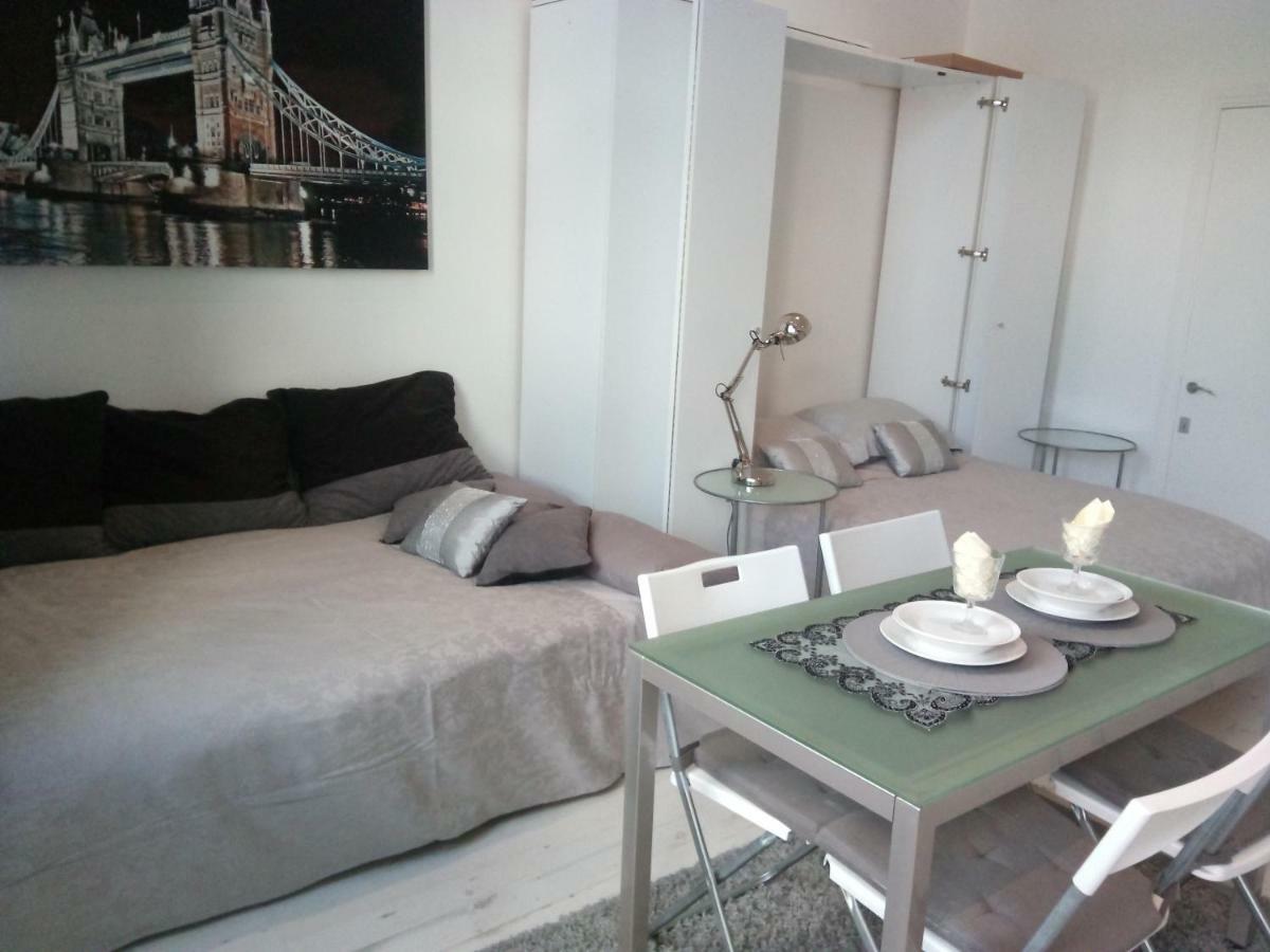 Apartment Studio On The River Thames *