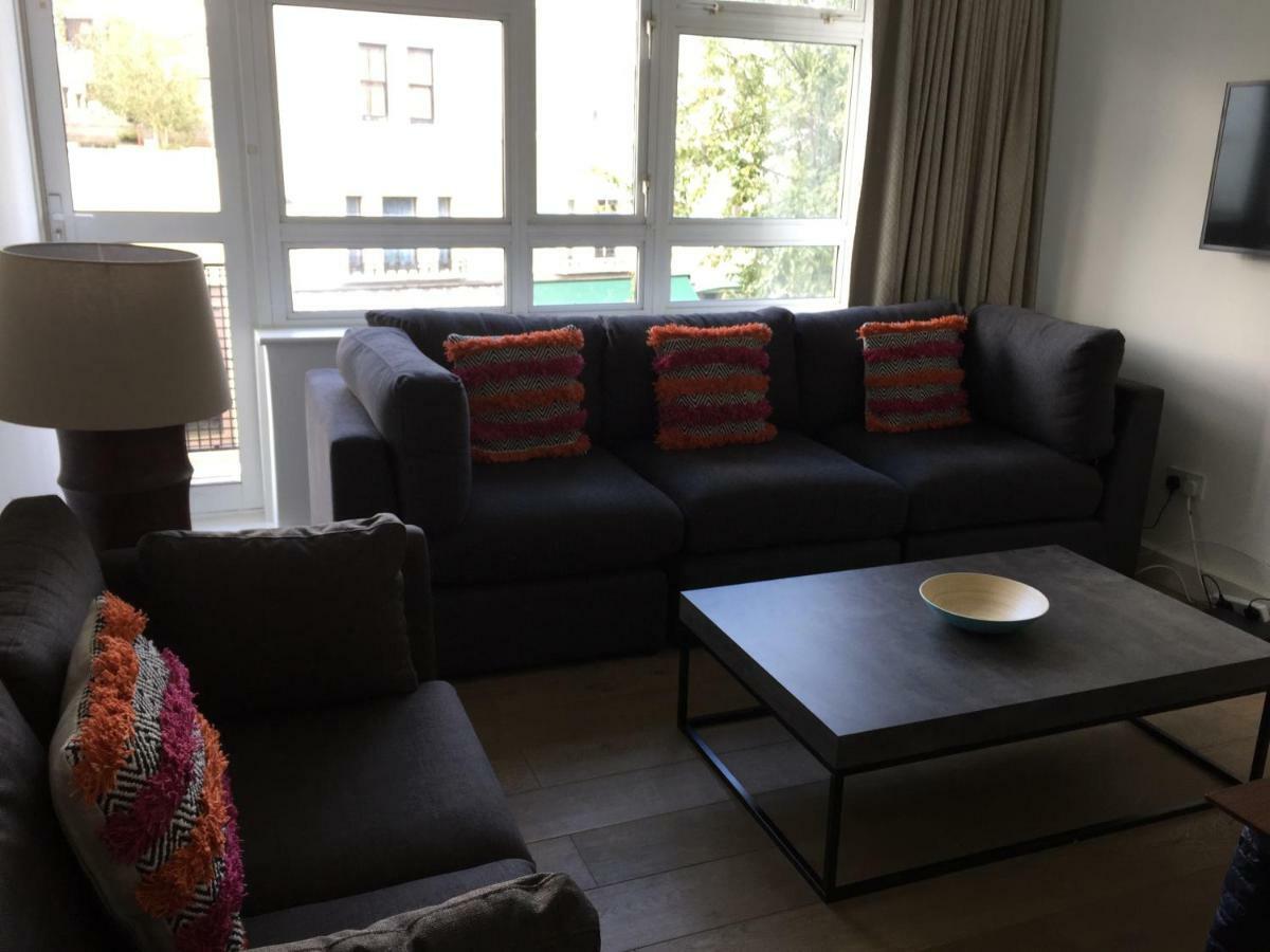 Apartment Aston House