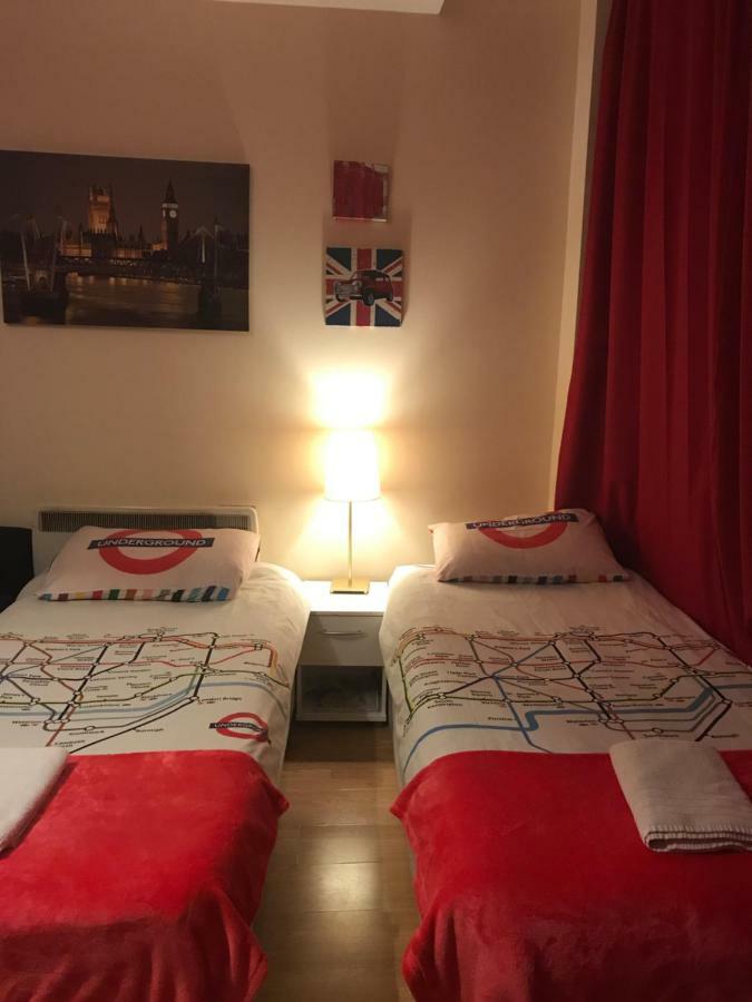 Metro Central Heights Ap256 Apartment *